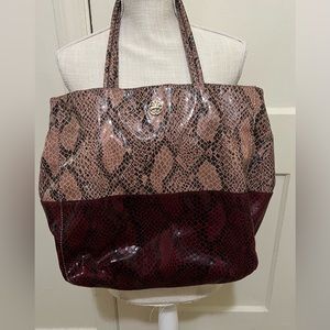 Jessica Simpson Tote Bag
